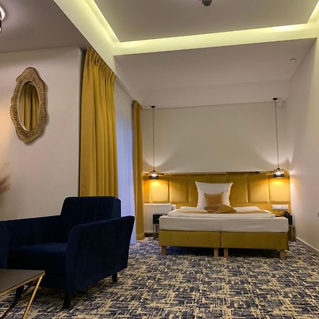 Piramida Aparthotel Boleslawiec  Eksteriør bilde